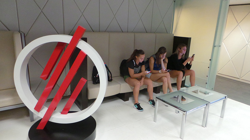 Fotózáson volt a női válogatott az MTVA-nál