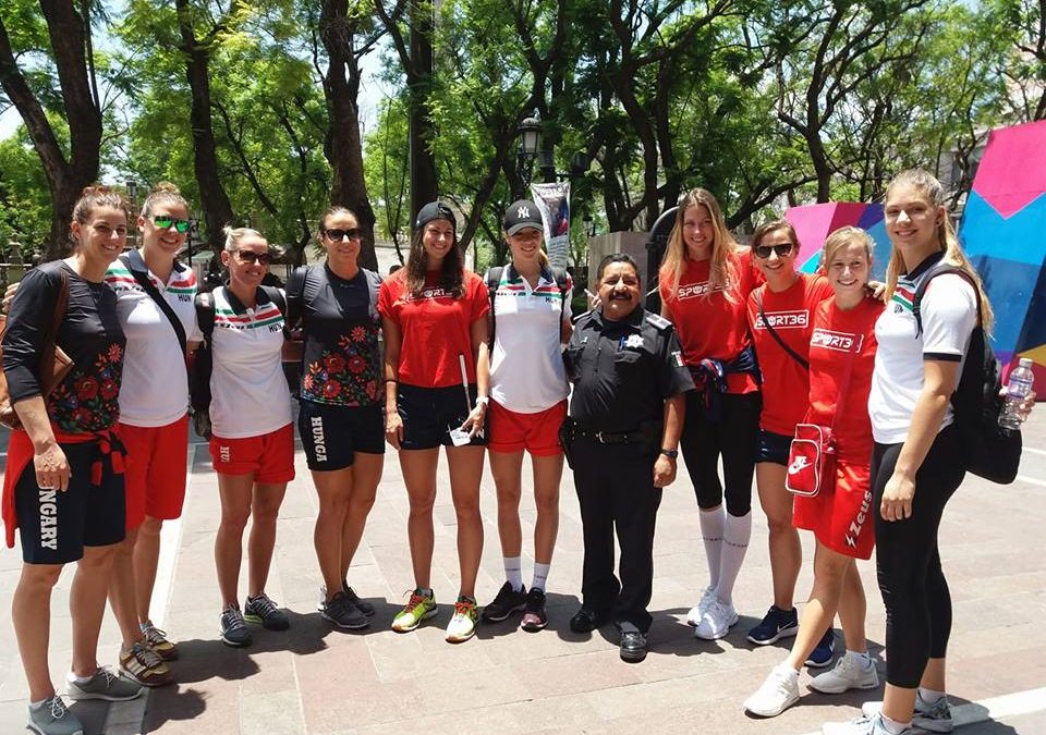 Rendőri „kíséretet” kapott a válogatott, Mexikóban