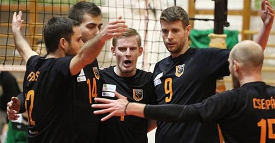 Újra pattog a röplabda Szegeden