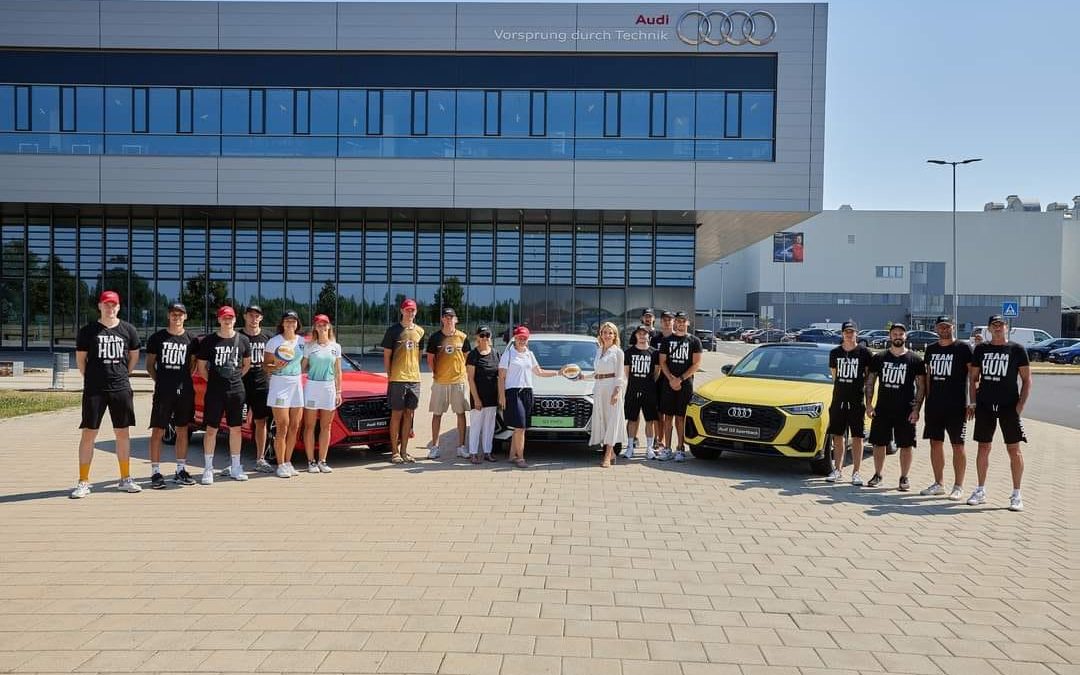 Röplabdás látogatás az Audi Hungariánál!