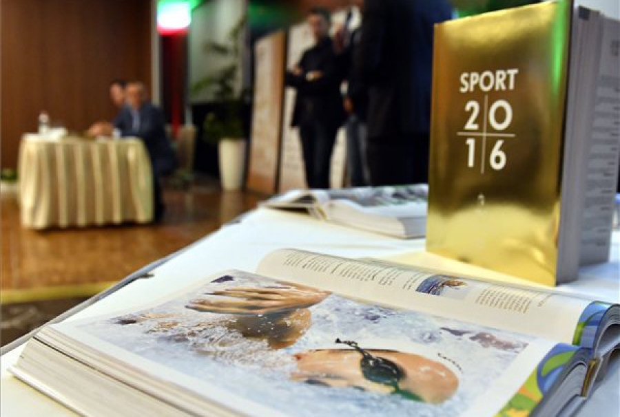 Röplabdás évértékelés a Sport 2016 évkönyvben