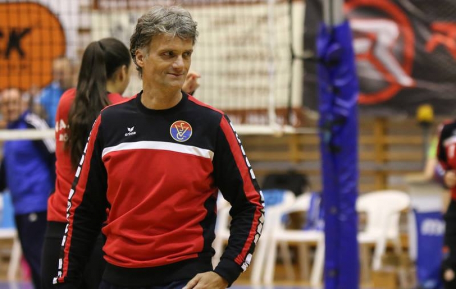 Jókay Zoltán és a prés alatt tartott játékosok