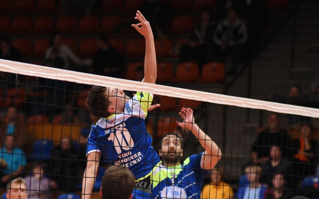 Keen Cameron jövőre is Fino-mezben!