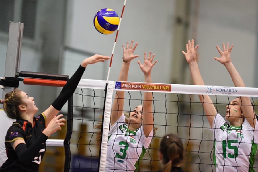 Női U18: Sikerült szettet nyerni, de az Eb csak álom maradt